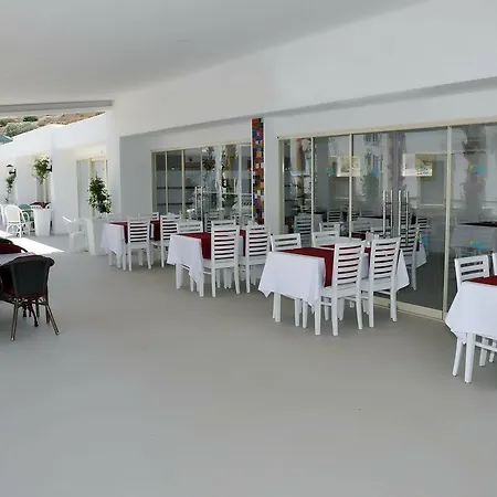 Siesta Hotel de apartamente