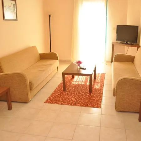 Siesta شقة فندقية 3*