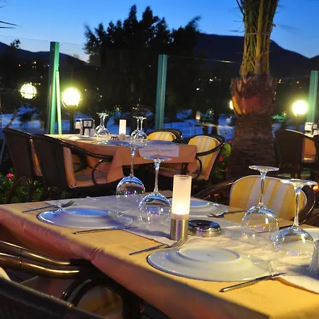 시에스타 비치 아파트먼트 Bodrum